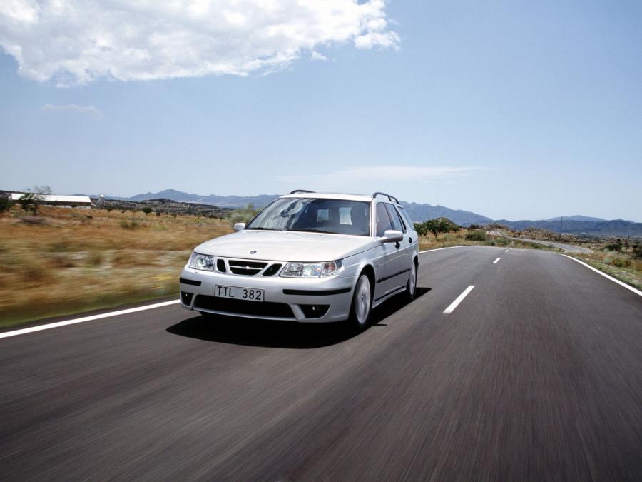  Saab 9-5 Aero Wagon 2002 года  (фото 10 из 16)